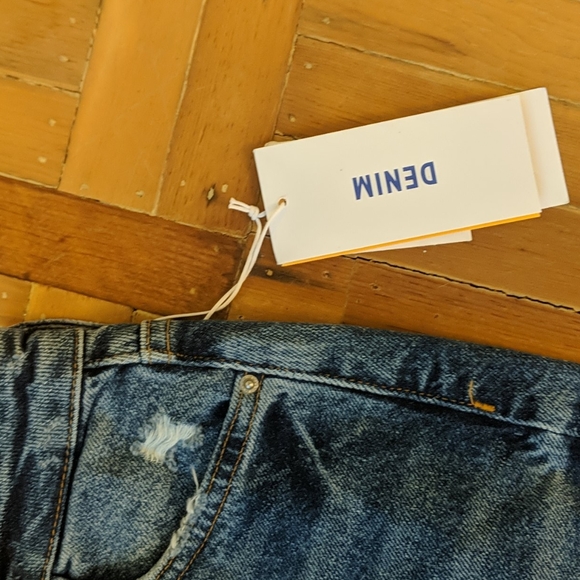 H&M High Rise denim skirt - Picture 5 of 6